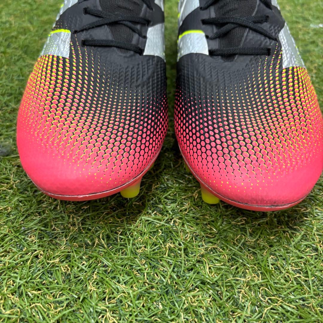 【即日発送 美品】New Balance TEKELA V4+ PRO HG