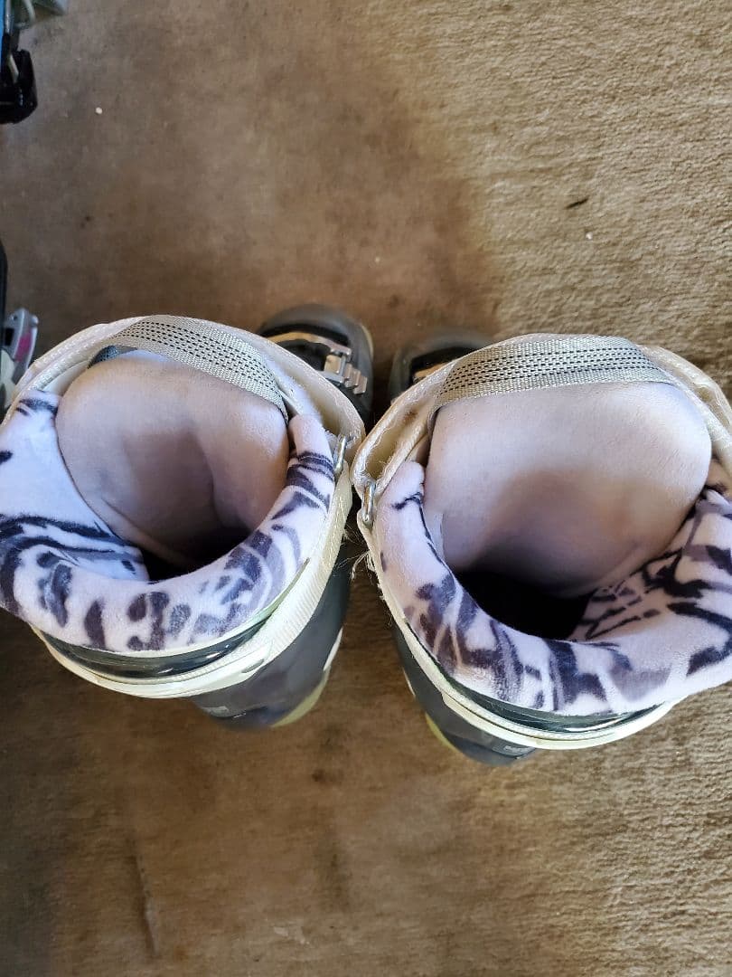 salomonカービング141ブーツ22～22.5cmストック　セット