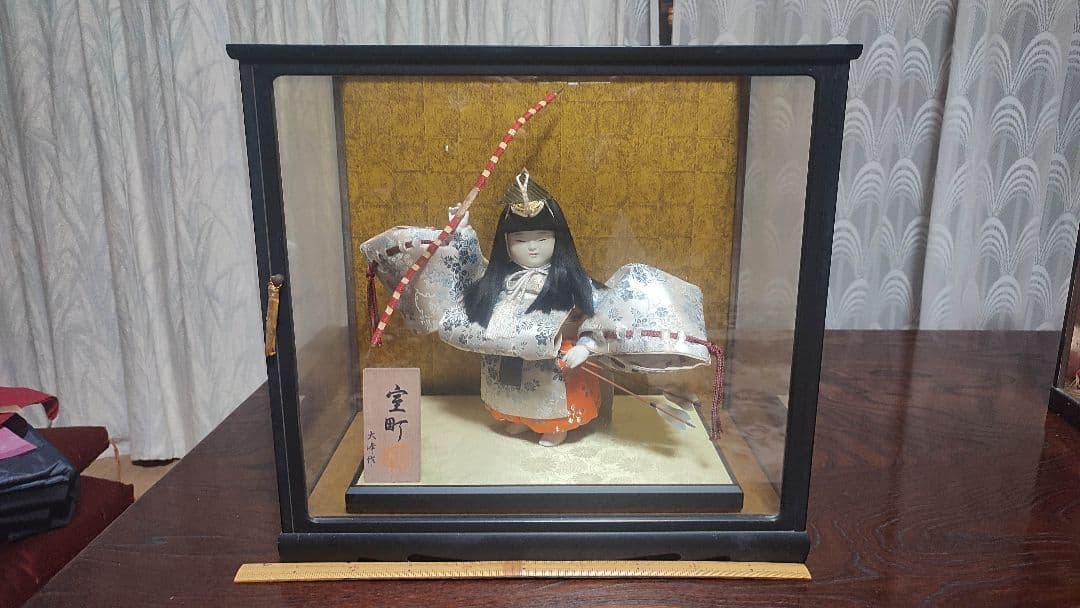 日本人形　ガラスケース入り　高さ43cm×幅46.5cm×奥行き30cm 人形ケース ガラス人形ケース 幅 間口50奥行27高33cm(ガラス寸法）内