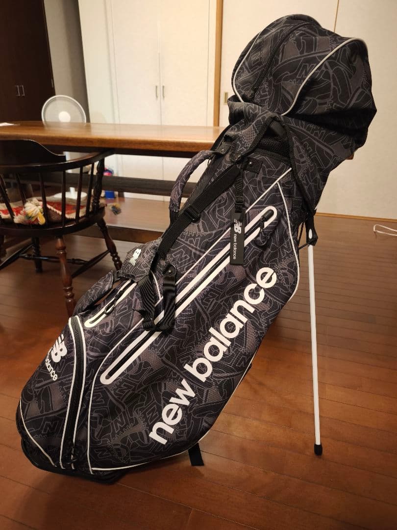 new balance スタンドゴルフバッグ 黒/白