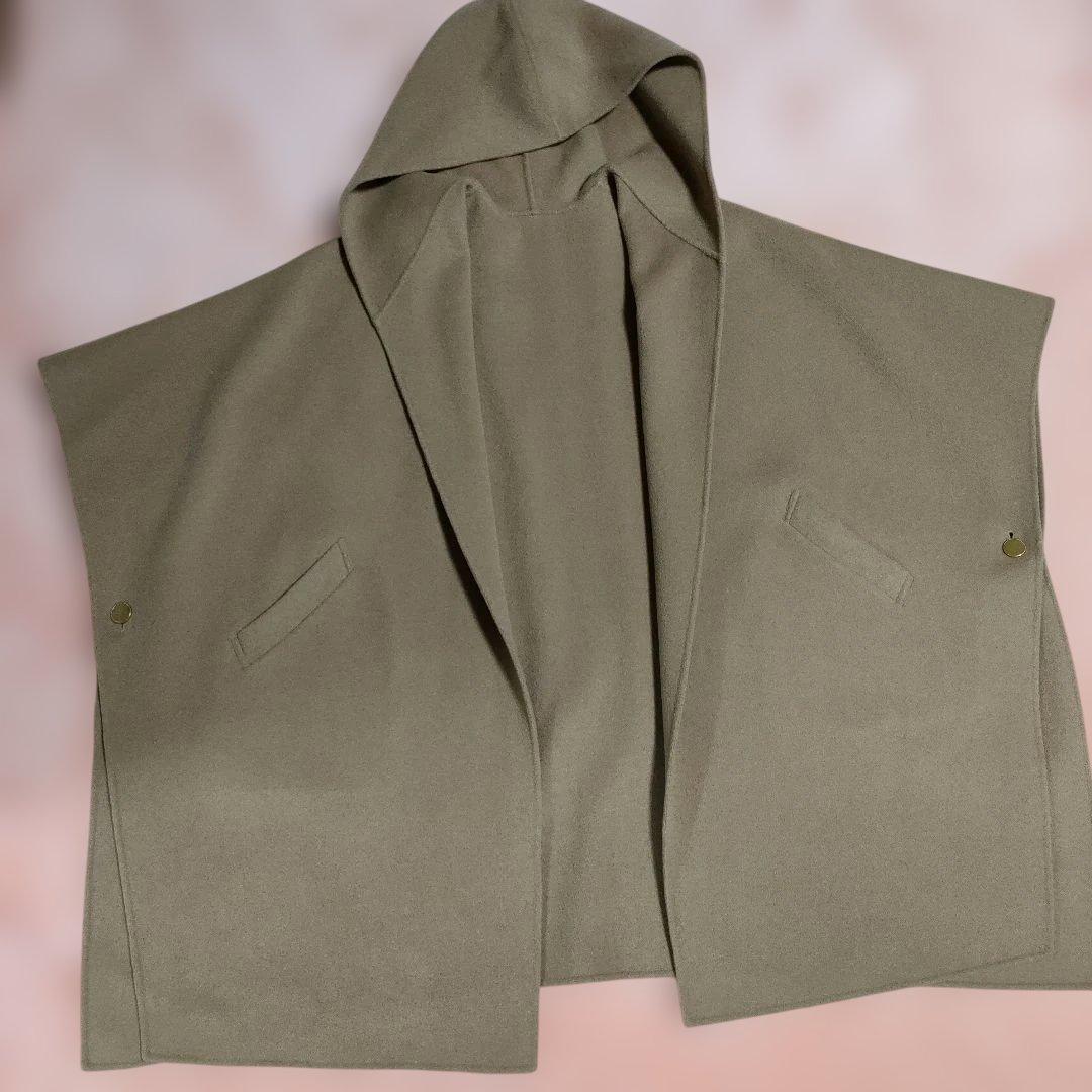 美品　ルーニィ ケープコート 金ボタン フード キャメル