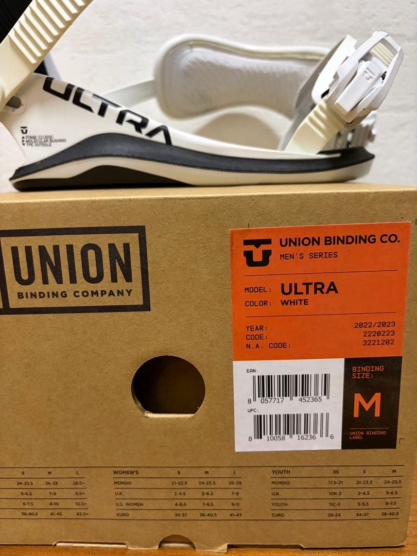 UNION BINDING ウルトラ　スノーボードビンディング ホワイト