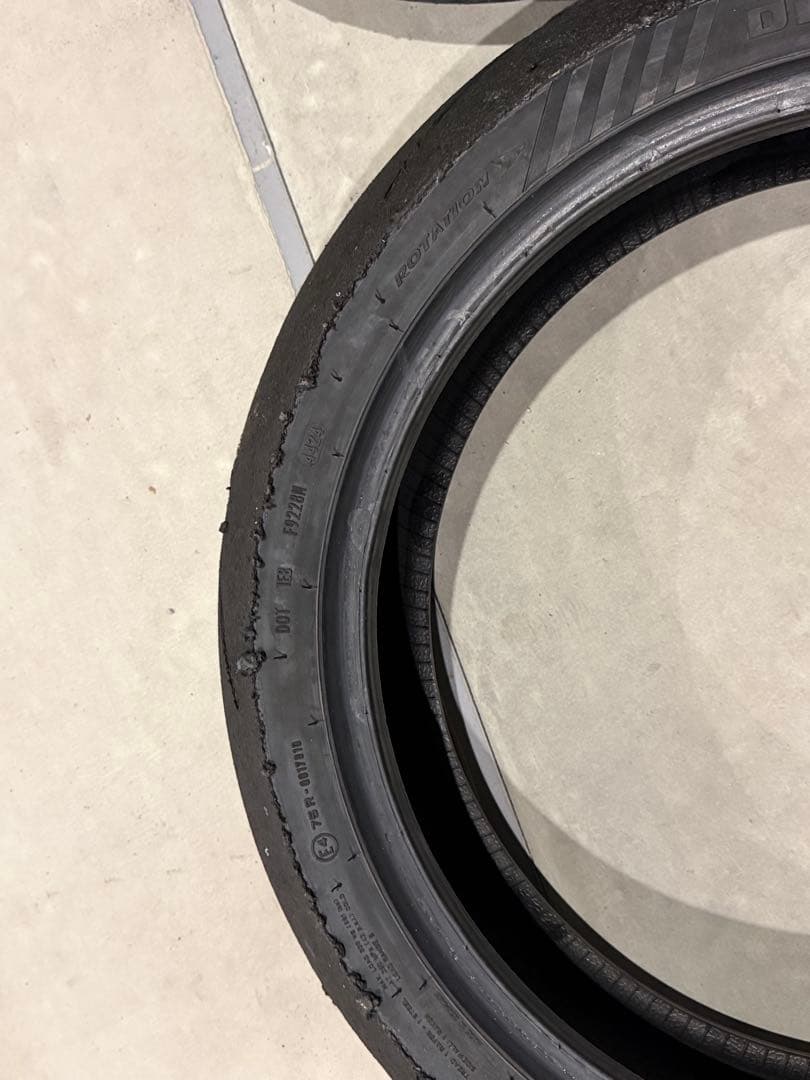 ピレリスーパーコルサ V4 ！　140/70R17 & 110/70R17