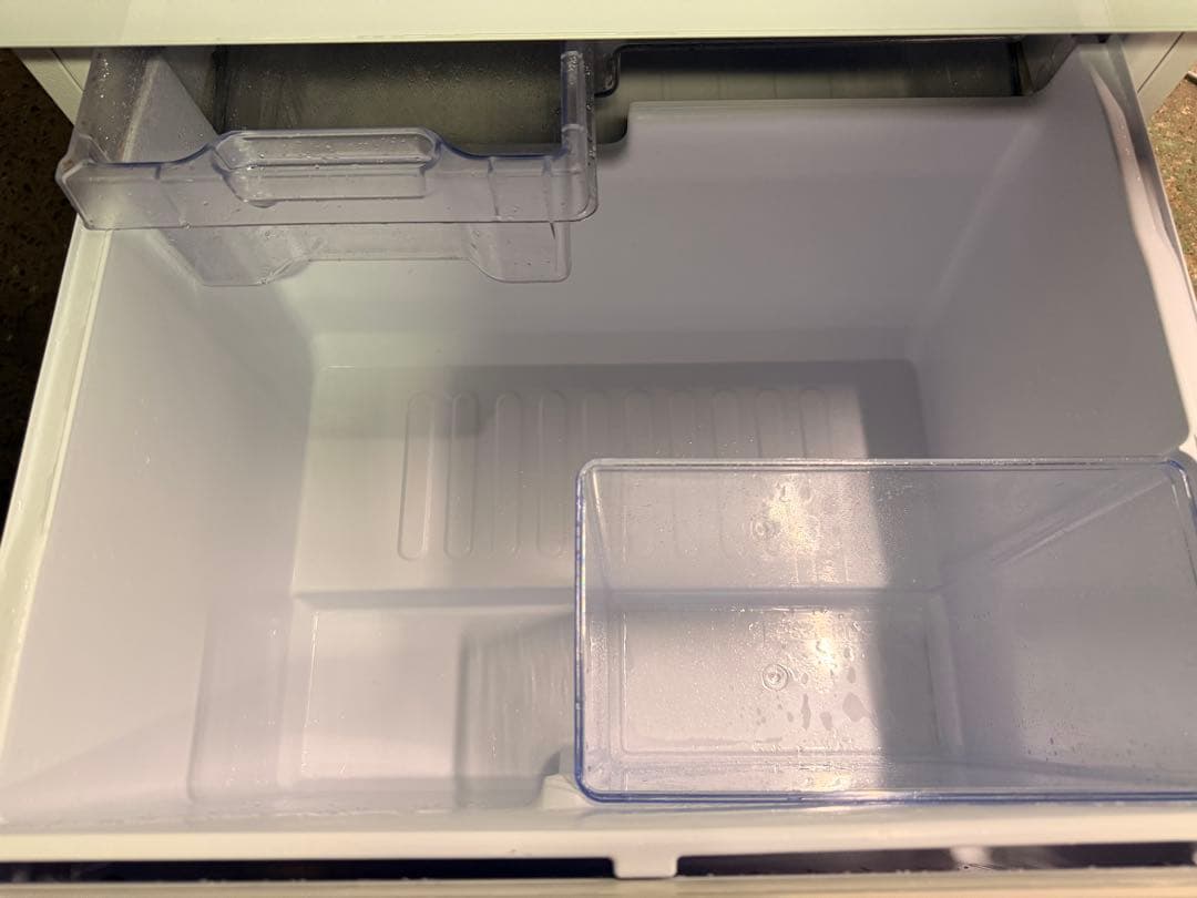 【美品】SHARP 冷蔵庫 350L どっちもドア 2023年製