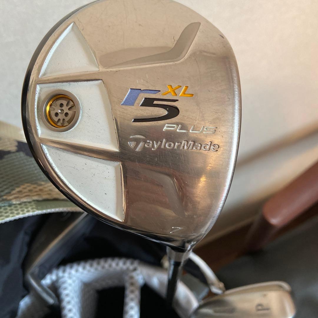 パーリーゲイツ　カモフラージュ柄ゴルフバッグ(ゴルフクラブ付き)