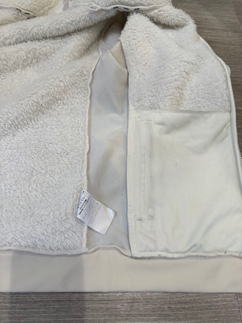 adidasファー素材ジャケットとスカートセット