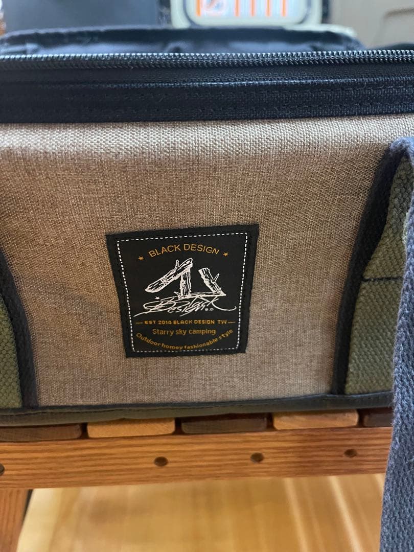 ハレテーブル BLACK DESIGN アイアンテーブルツリー柄、BX他セット❗️