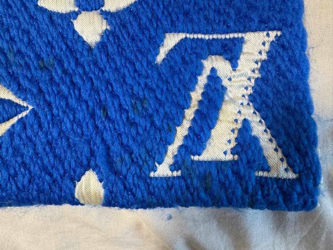 ルイヴィトン ロゴマニア マフラー ブルー