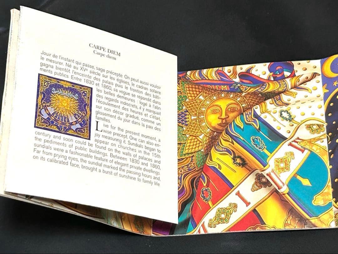 HERMES／カレ90 LVDOVICVS MAGNVS スカーフ　冊子付き