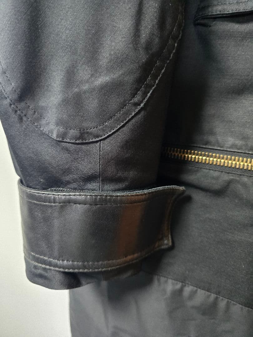 希少 モンクレール ガムルージュ ダウン モンスターパーカー ブラック