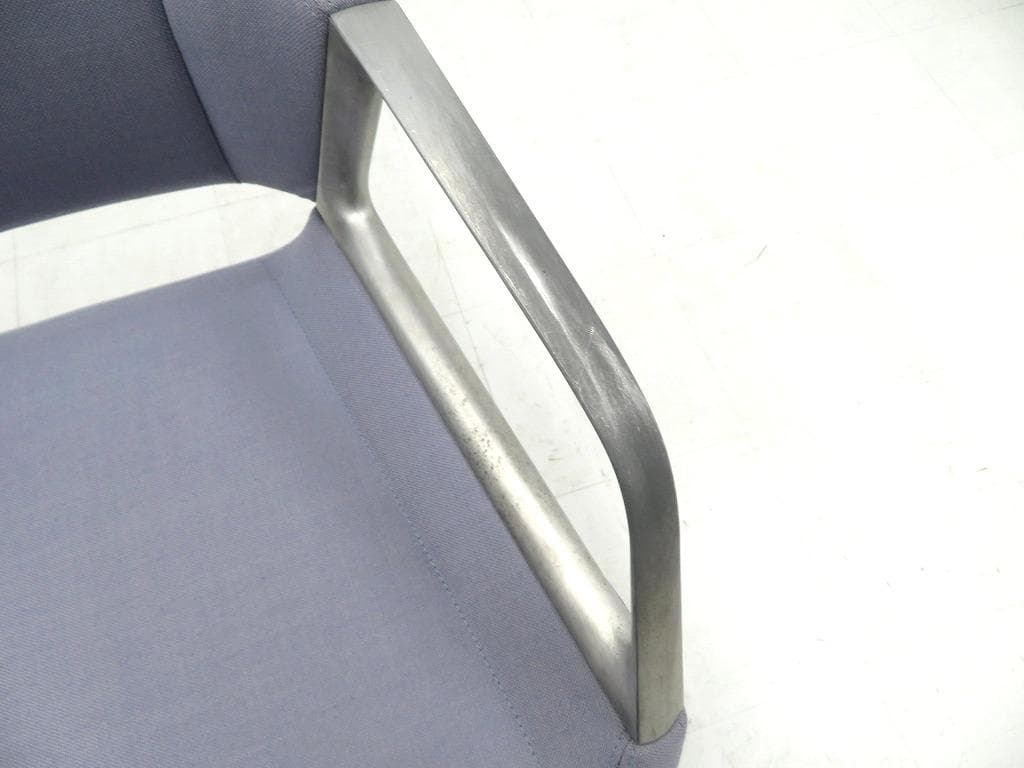 ウィルクハーン　グラフ　ハイバック　回転式　カンファレンスチェア　イス　モダン