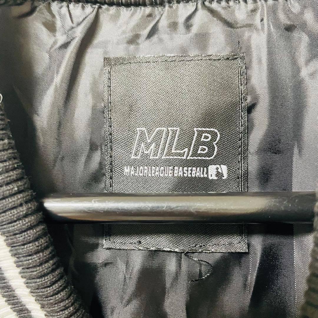 ニューヨークヤンキース　スタジャン 1903年モデル　美品　白黒　刺繍　冬用