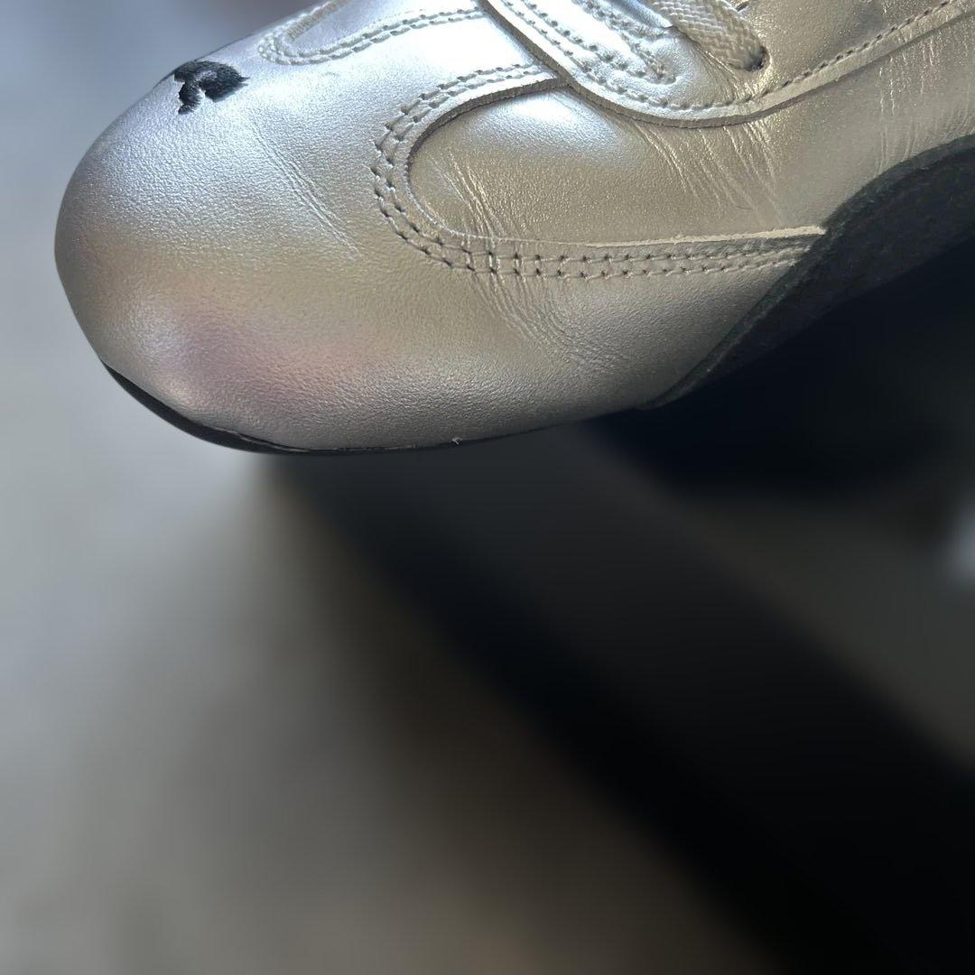 一度のみ使用　PUMA スピードキャット puma シルバー25センチ（箱無し）