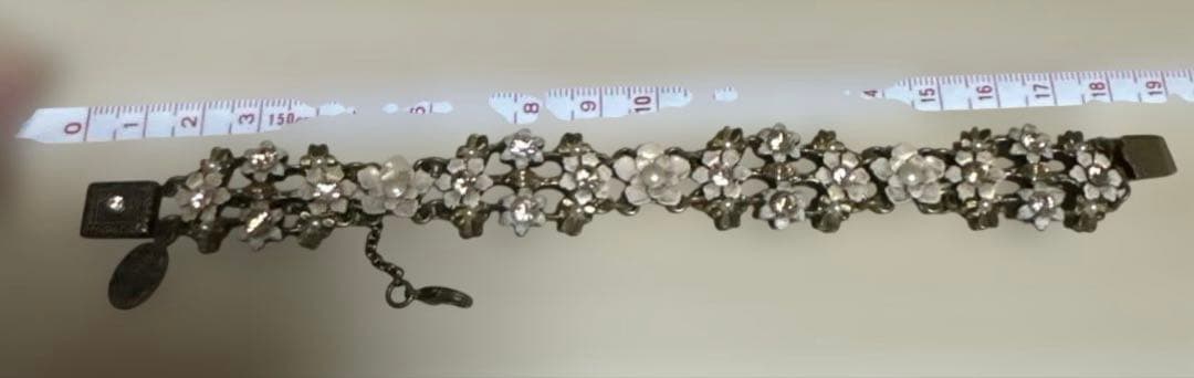 ミハエルネグリン　ブレスレット