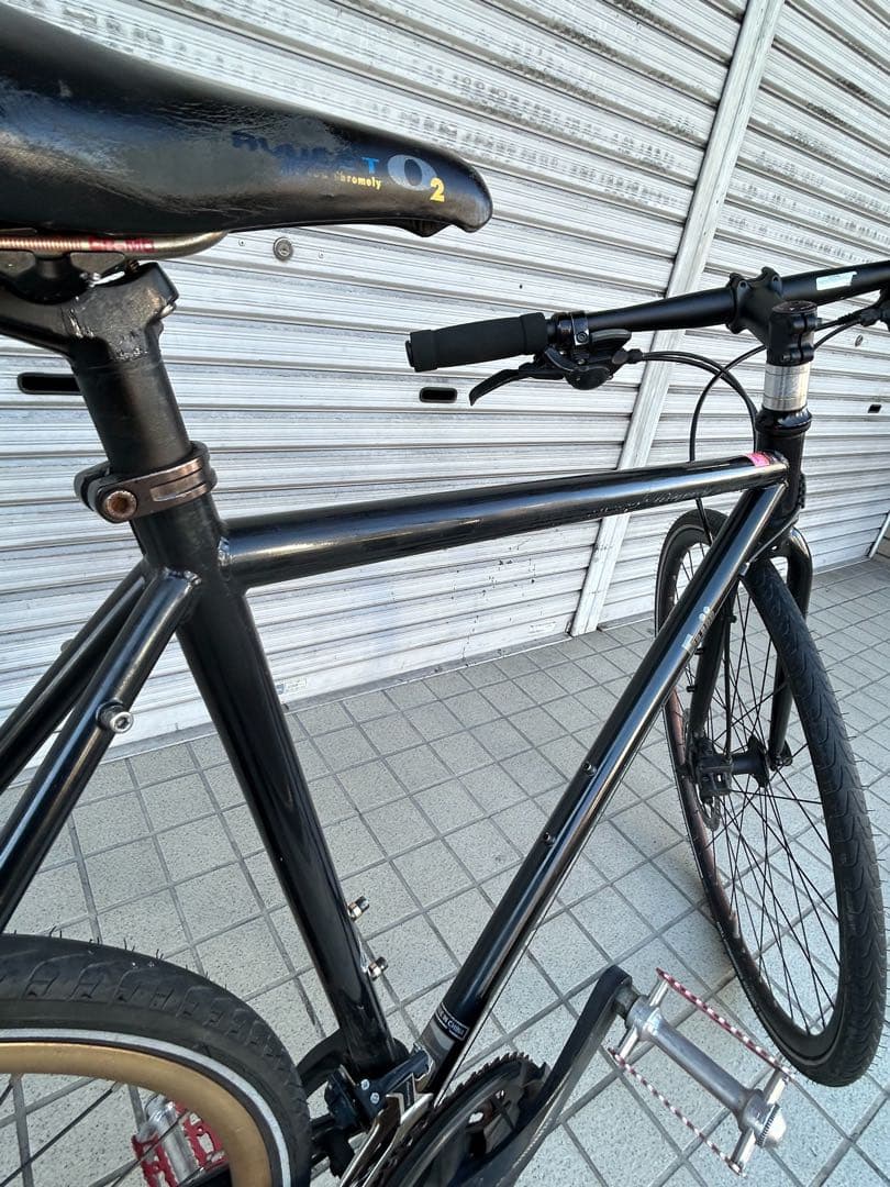 Fuji フェザー 700cc 外装16段変速 フレームサイズ52cm 新 発売