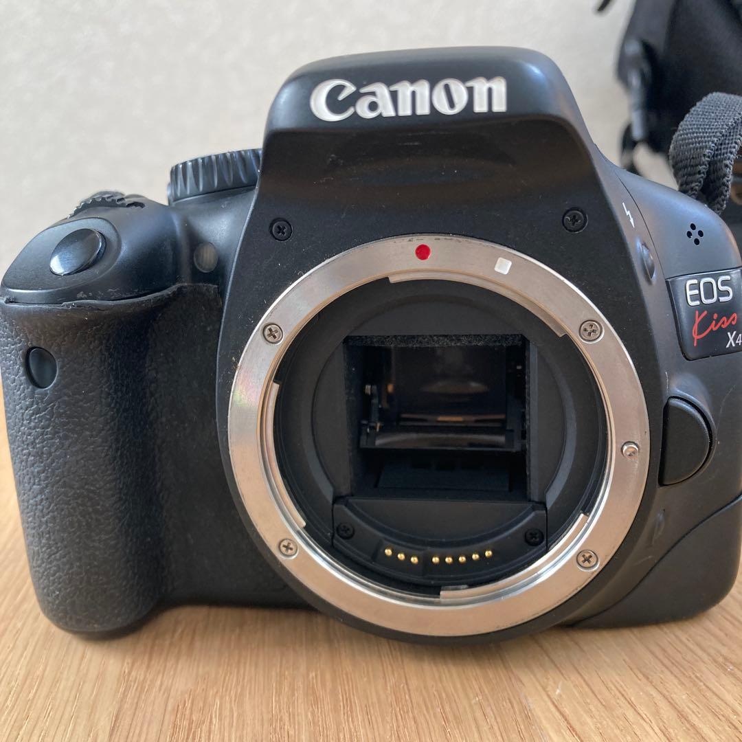 Canon EOS Kiss X4 デジタル一眼レフ 18-135mm