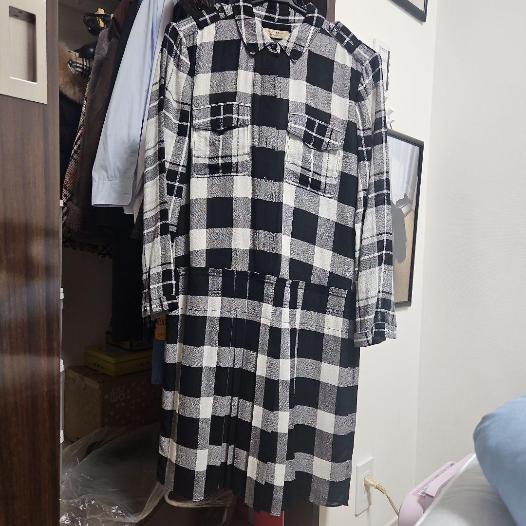 新品未使用　バーバリーワンピース　 スカート　切り替えワンピース