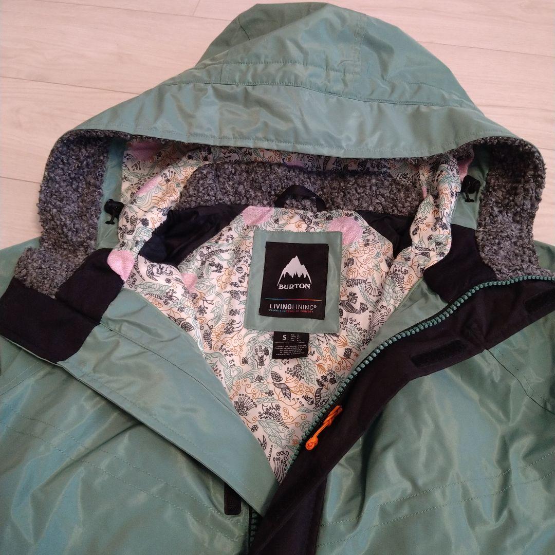 極美品BURTON レディーススノーボードウェアSサイズ