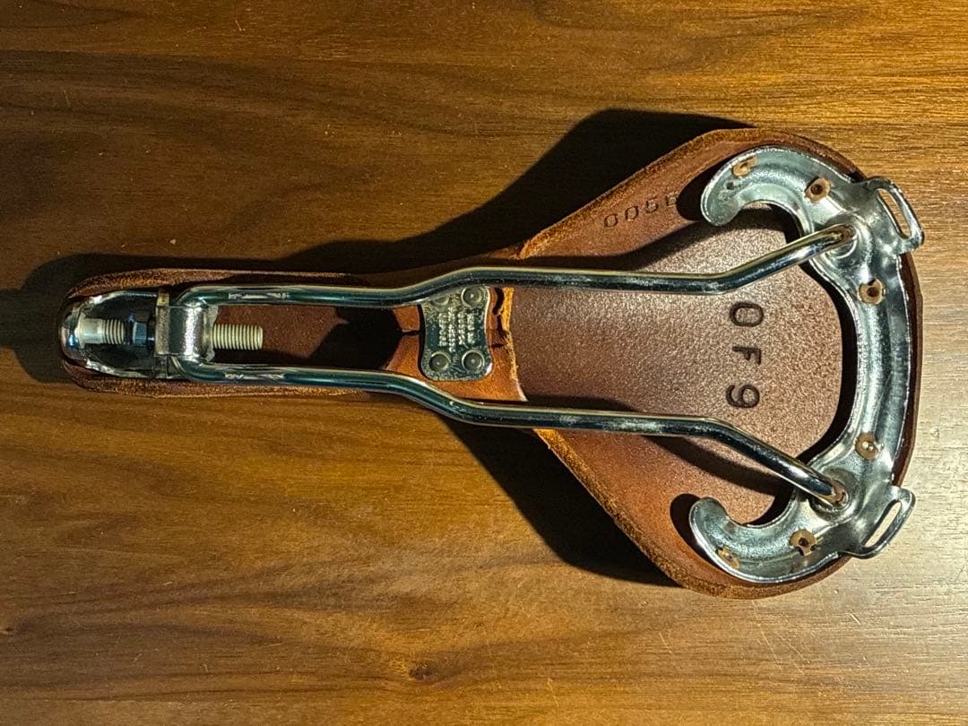 [ヴィンテージ] BROOKS B15 SWALLOW CHROME 本革サドル