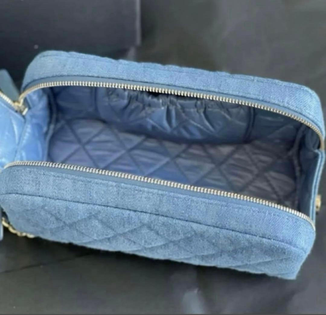 シャネル　デニムポーチ　デニムバッグ