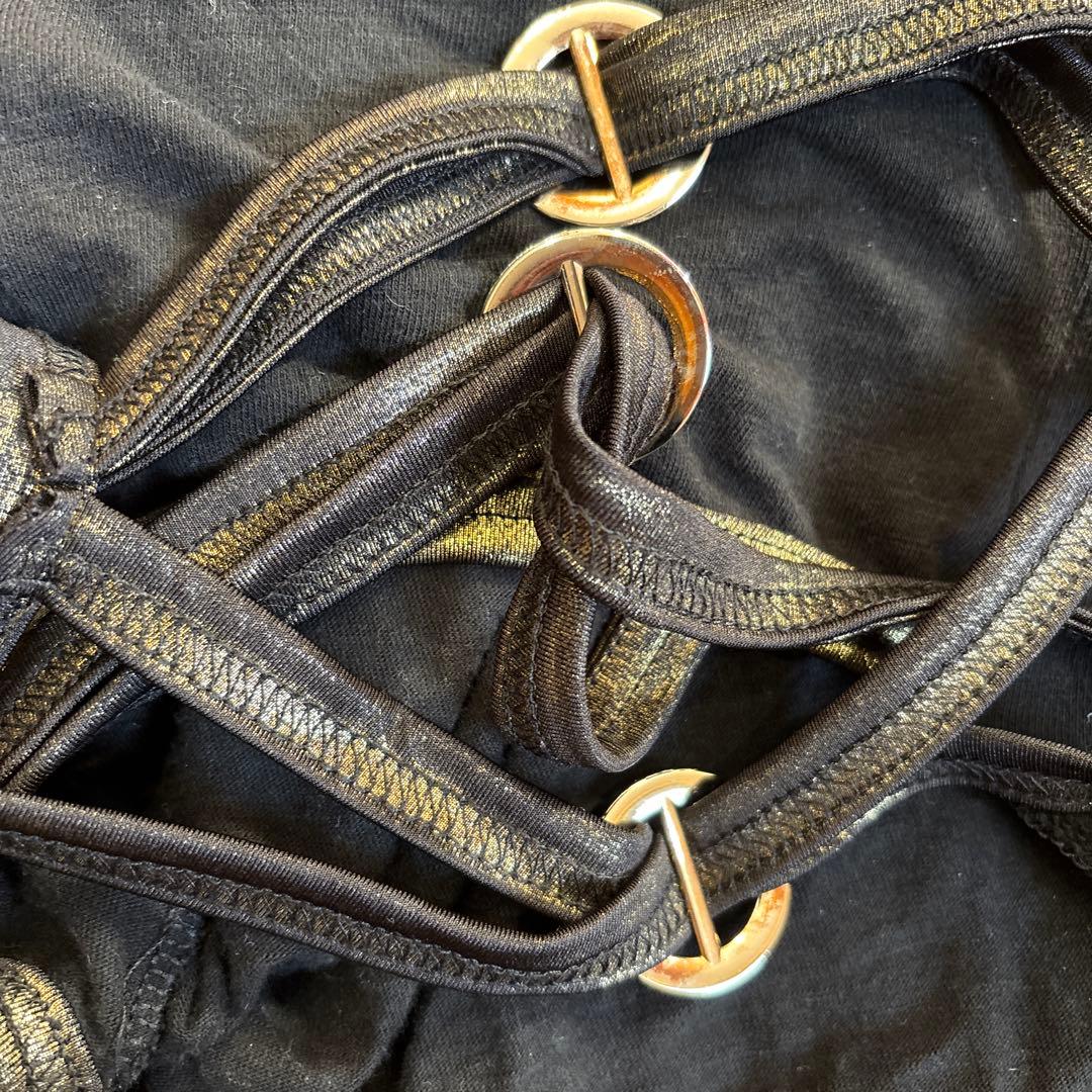 d.i.a. 平成ギャルy2k バックオープン箔押しプリント羽　タンクトップ