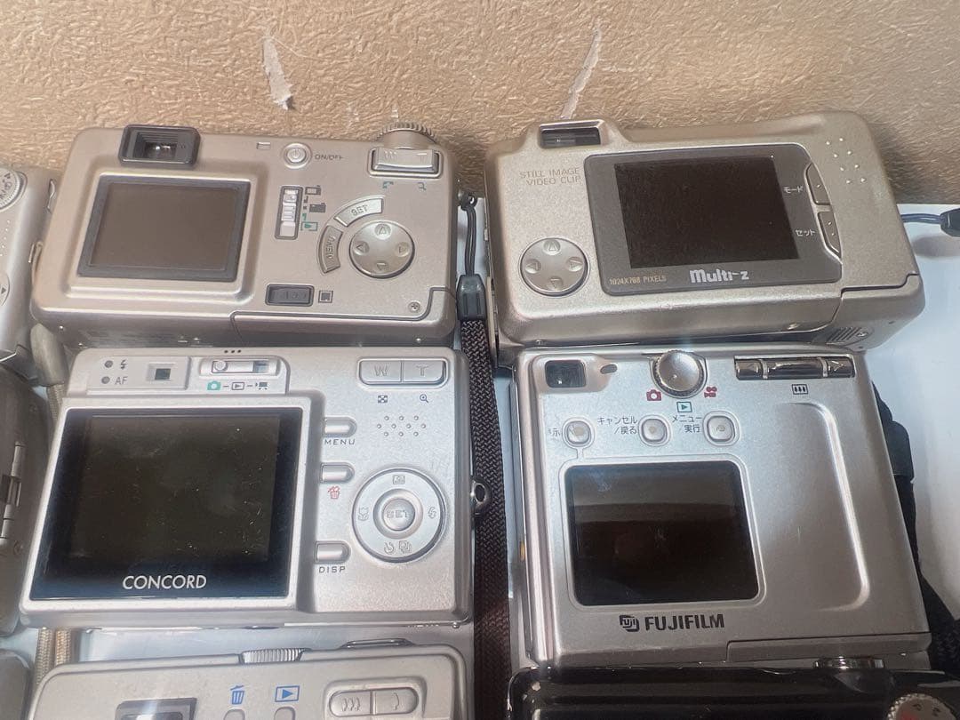 コンパクトデジタルカメラ12台セット、ジャンク品