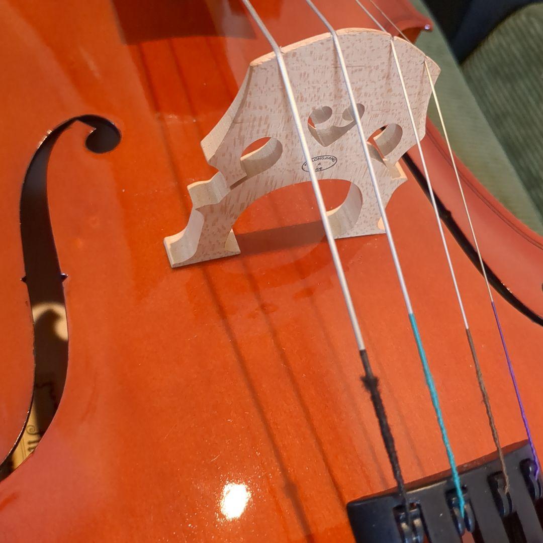 チェロ 　メーカー詳細不明　弓新品　4/4