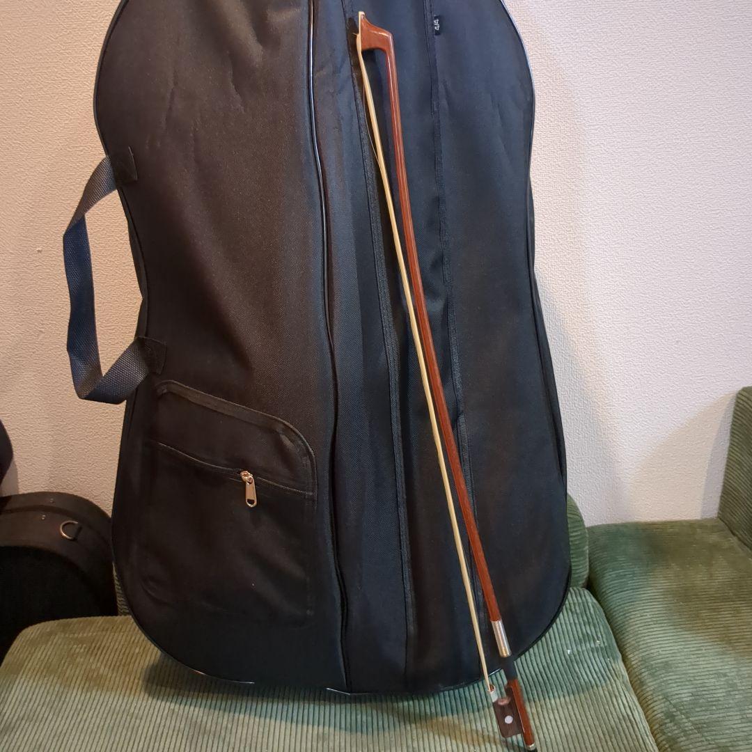 チェロ 　メーカー詳細不明　弓新品　4/4