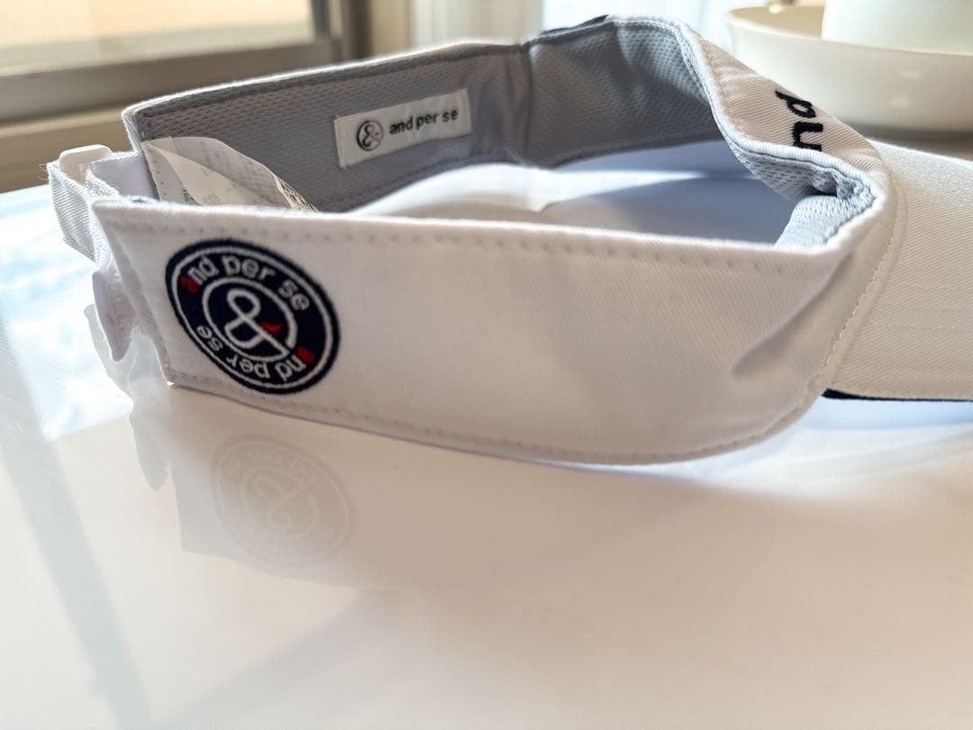 and per se バイザー、ボールホルダー(美品)シュシュ靴下(新品未使用)