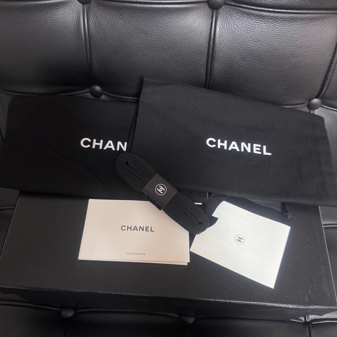 シャネル／CHANEL スニーカー　ココマーク　紐ロゴ ブラック37