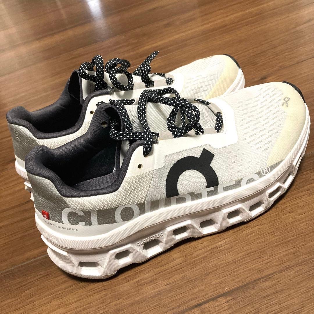 On Cloudmonstar ホワイト×ブラック【24.5】クラウドモンスター