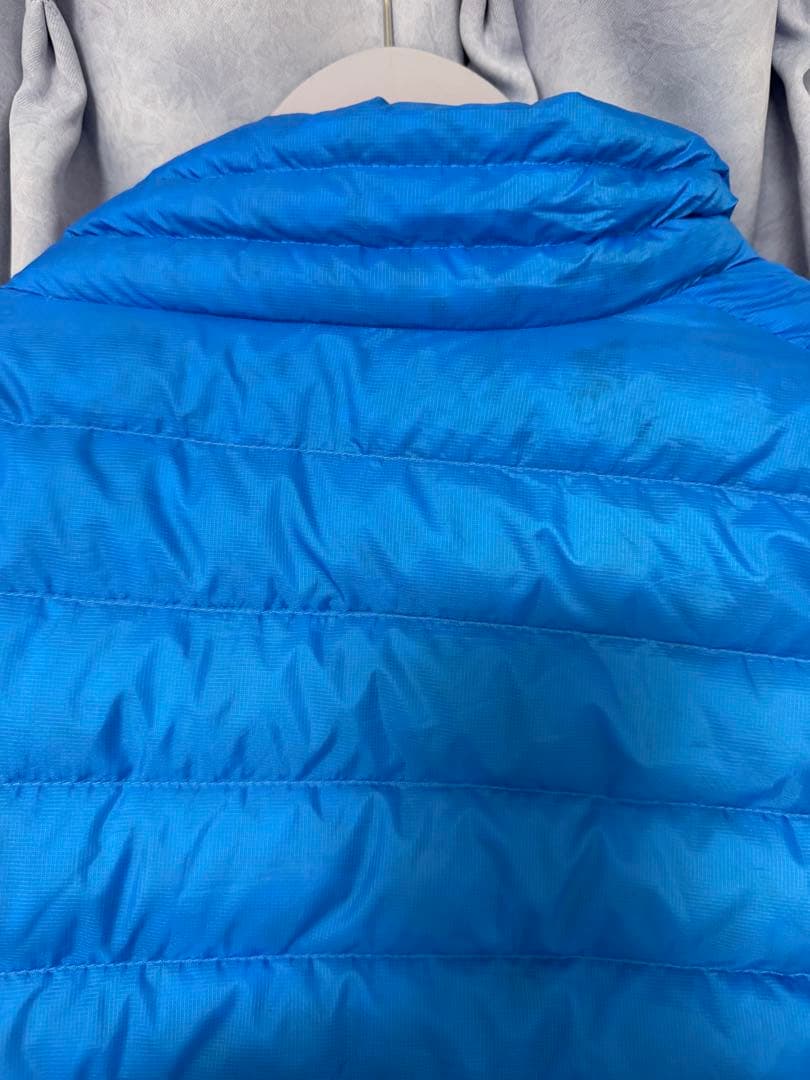 Patagonia (パタゴニア)ダウンセーター　ブルー