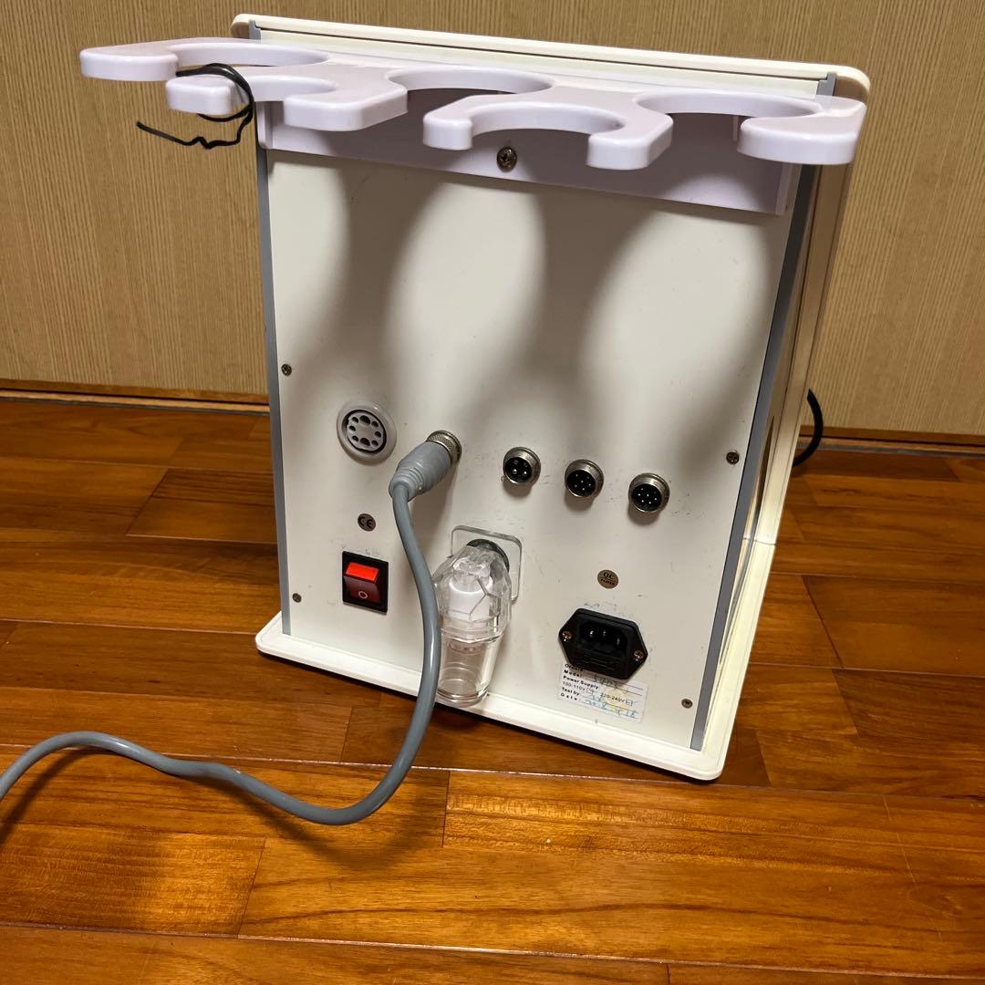 新キャビテーション5in1 美容機器　バキューム吸引