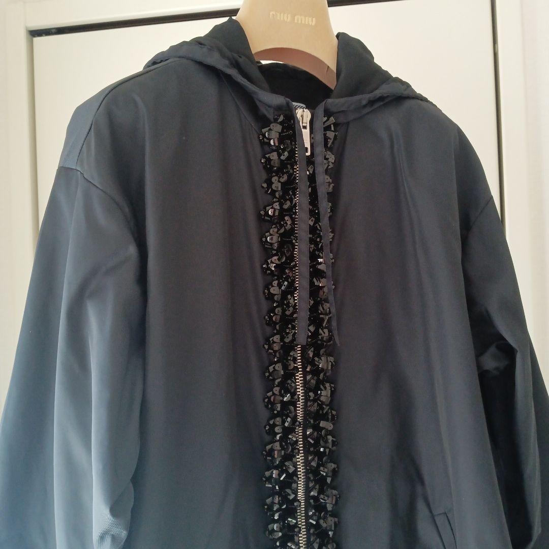 プラダ　モッズコート　スプリングコート　美品　ビーズ　Ｍ