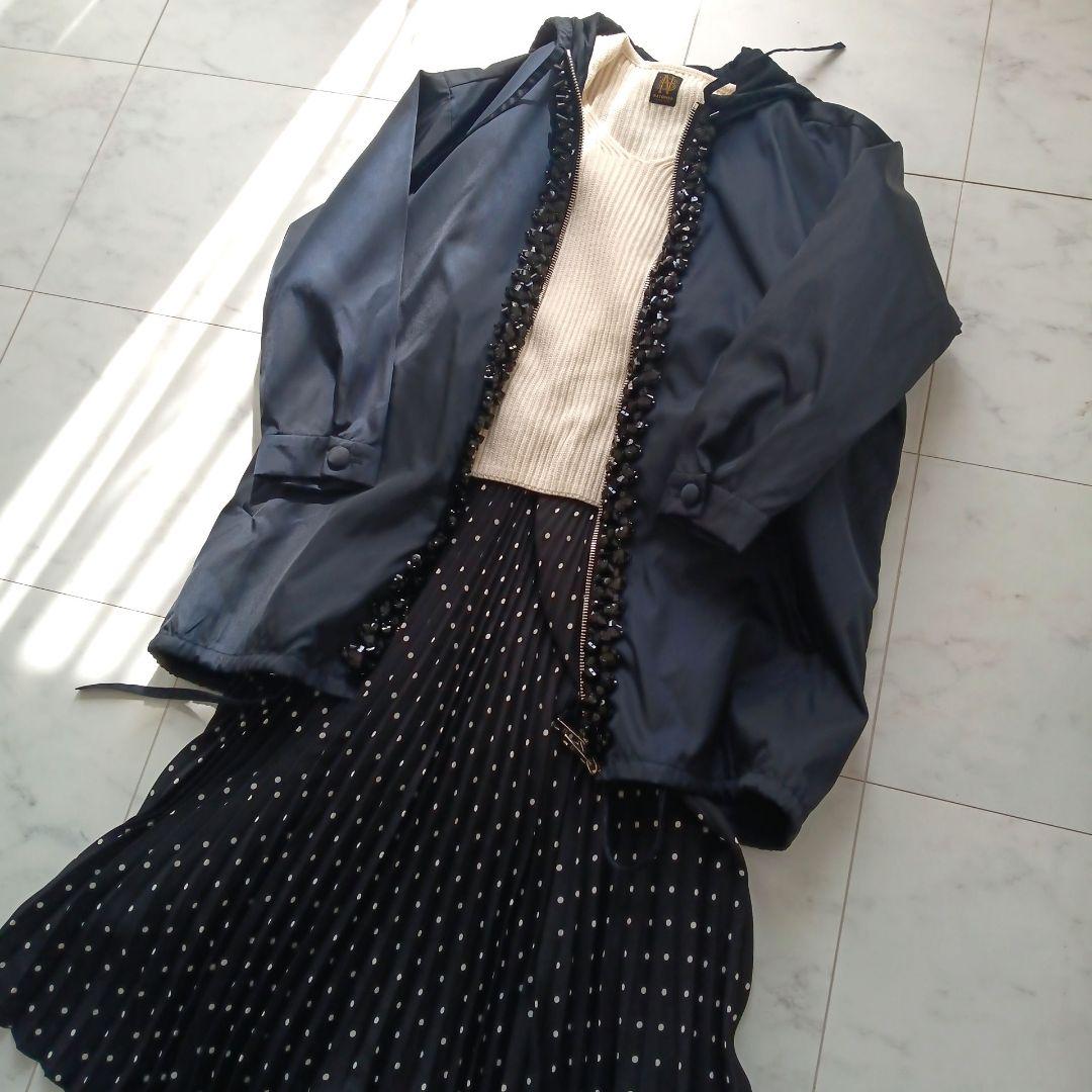 プラダ　モッズコート　スプリングコート　美品　ビーズ　Ｍ