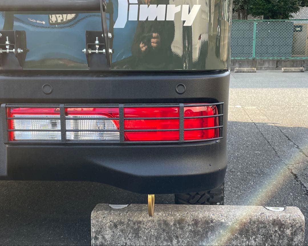 某*茶様 【エブリイワゴン用】テールランプガード