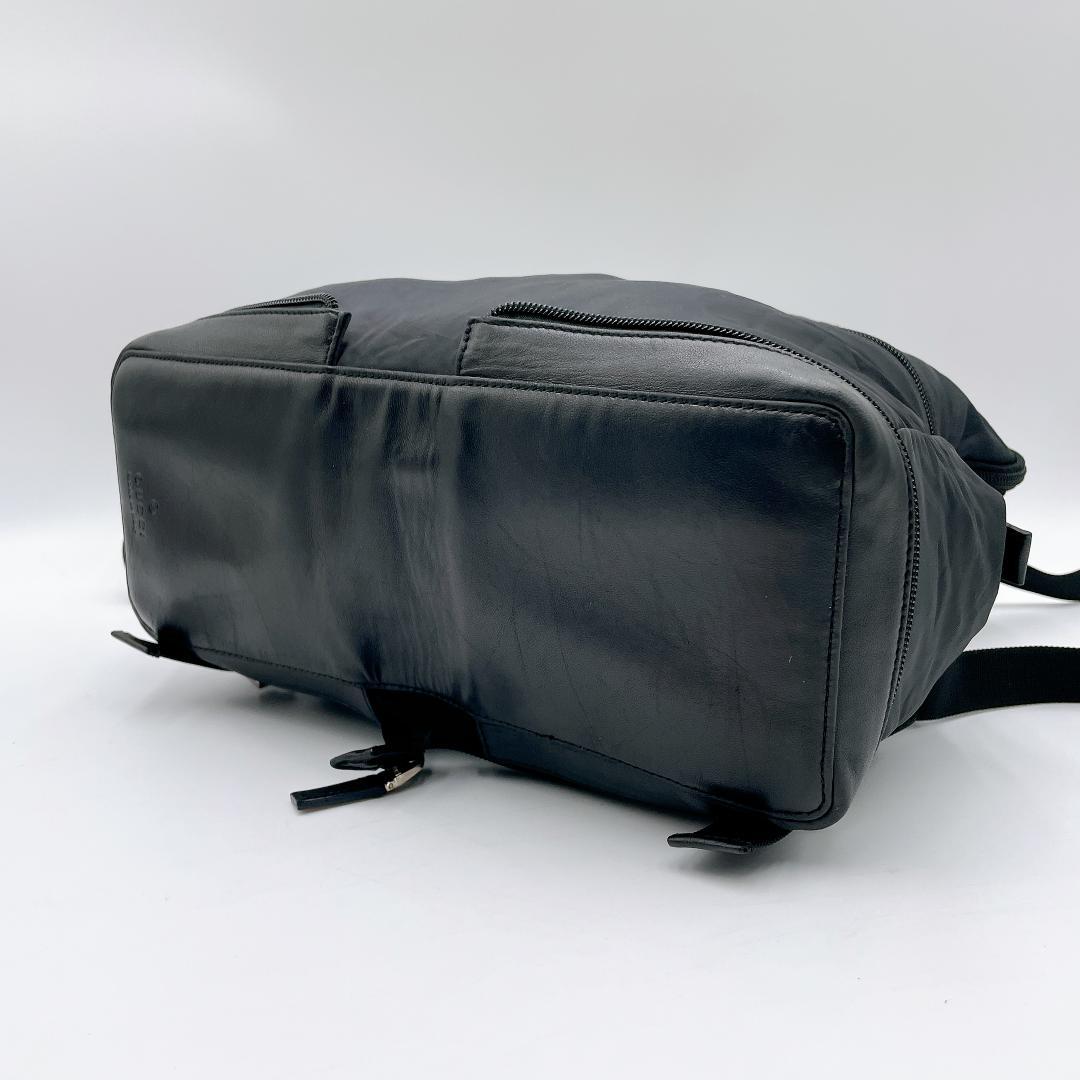 美品 GUCCI リュック 折り畳み トラベルバッグ ブラック f416