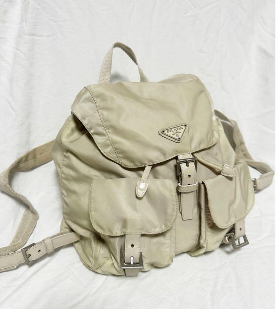 PRADA リュック テスート　三角ロゴ　ギャランティカード付