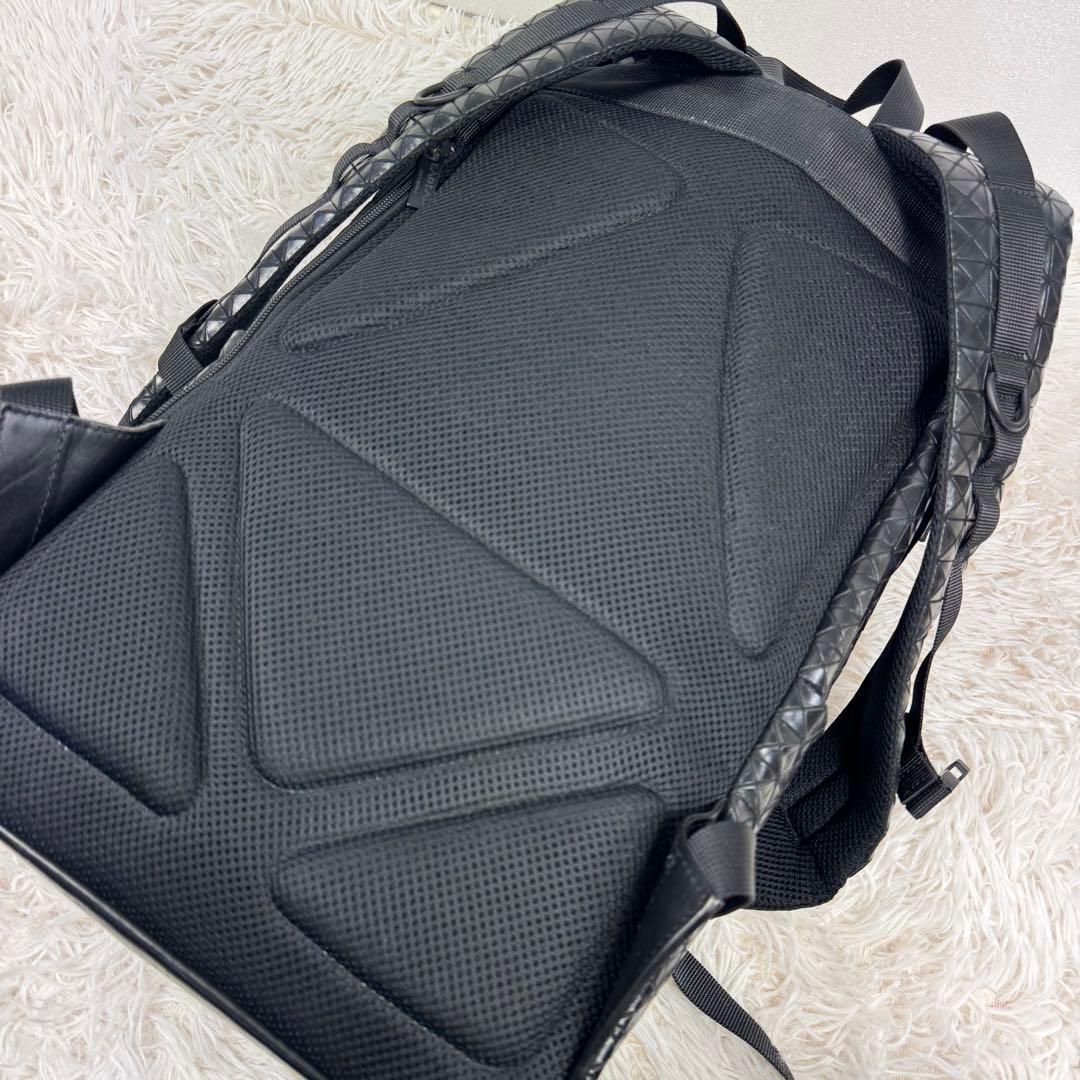 【人気】BAOBAO issey miyake リュック　バックパック　ブラック