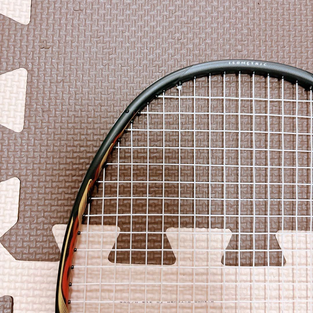 バドミントン ラケット ヨネックス ナノフレア800 廃盤 希少品 人気 極