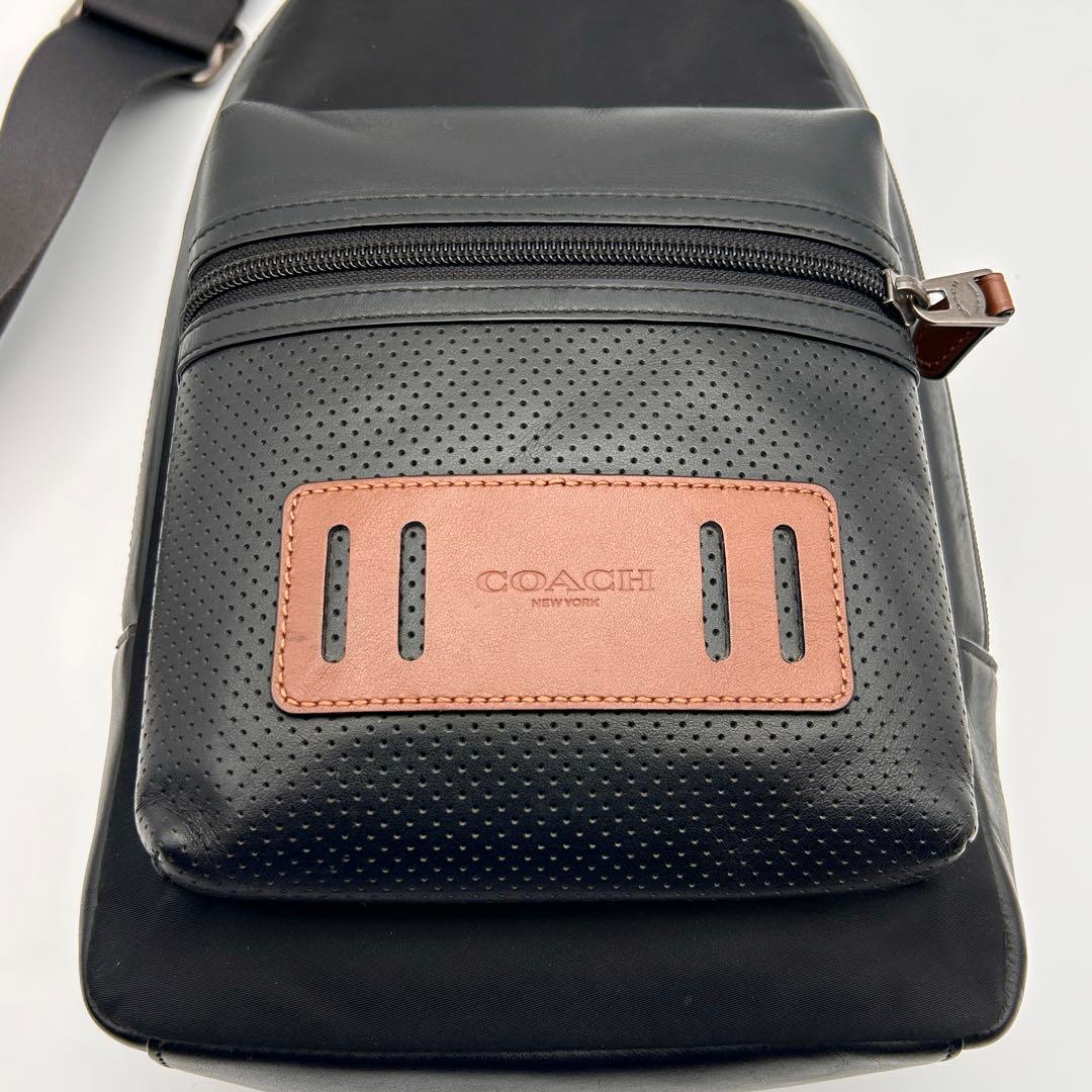 レア美品✨ COACH コーチ ボディバッグ ショルダーバッグ 肩掛け ブラック
