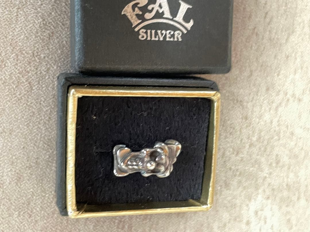 F.A.Lエフエーエルピエロスカルピアス bwl デフブリードtaujan