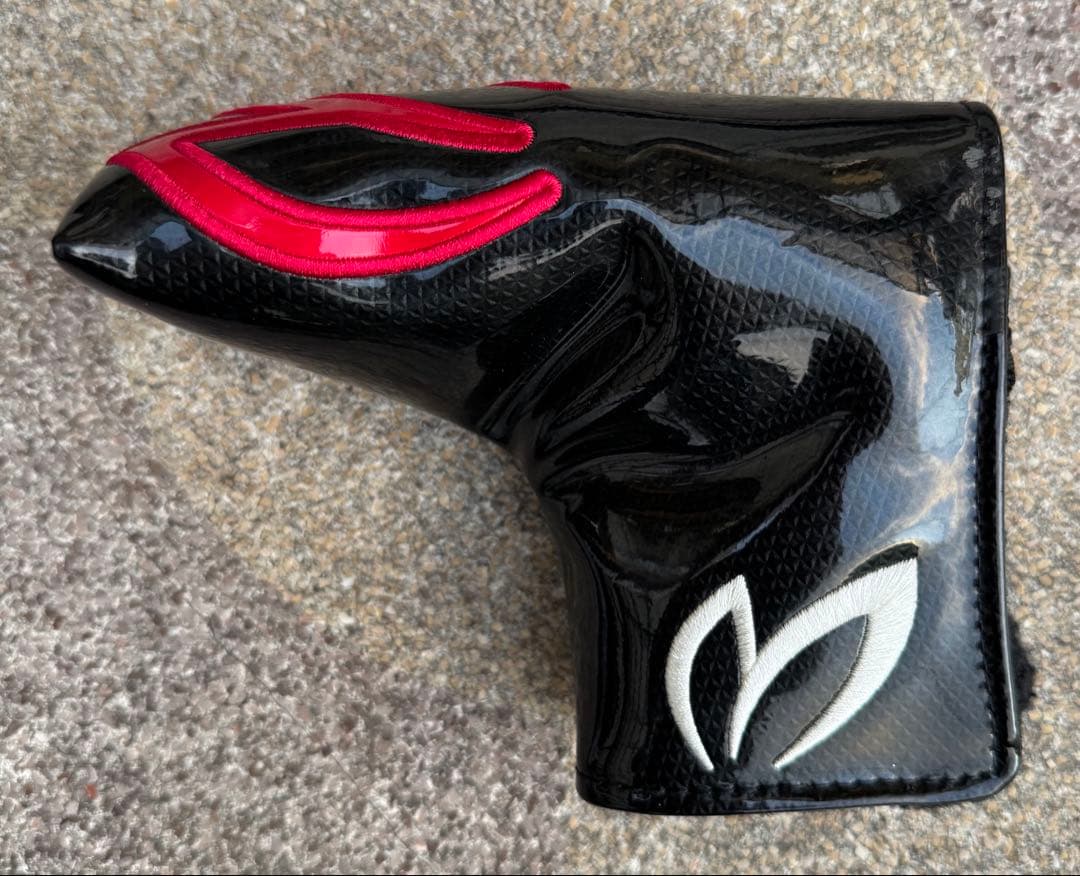 MASTER BUNNY ブラックシルバーロゴ洗練された細身デザイン特典付き