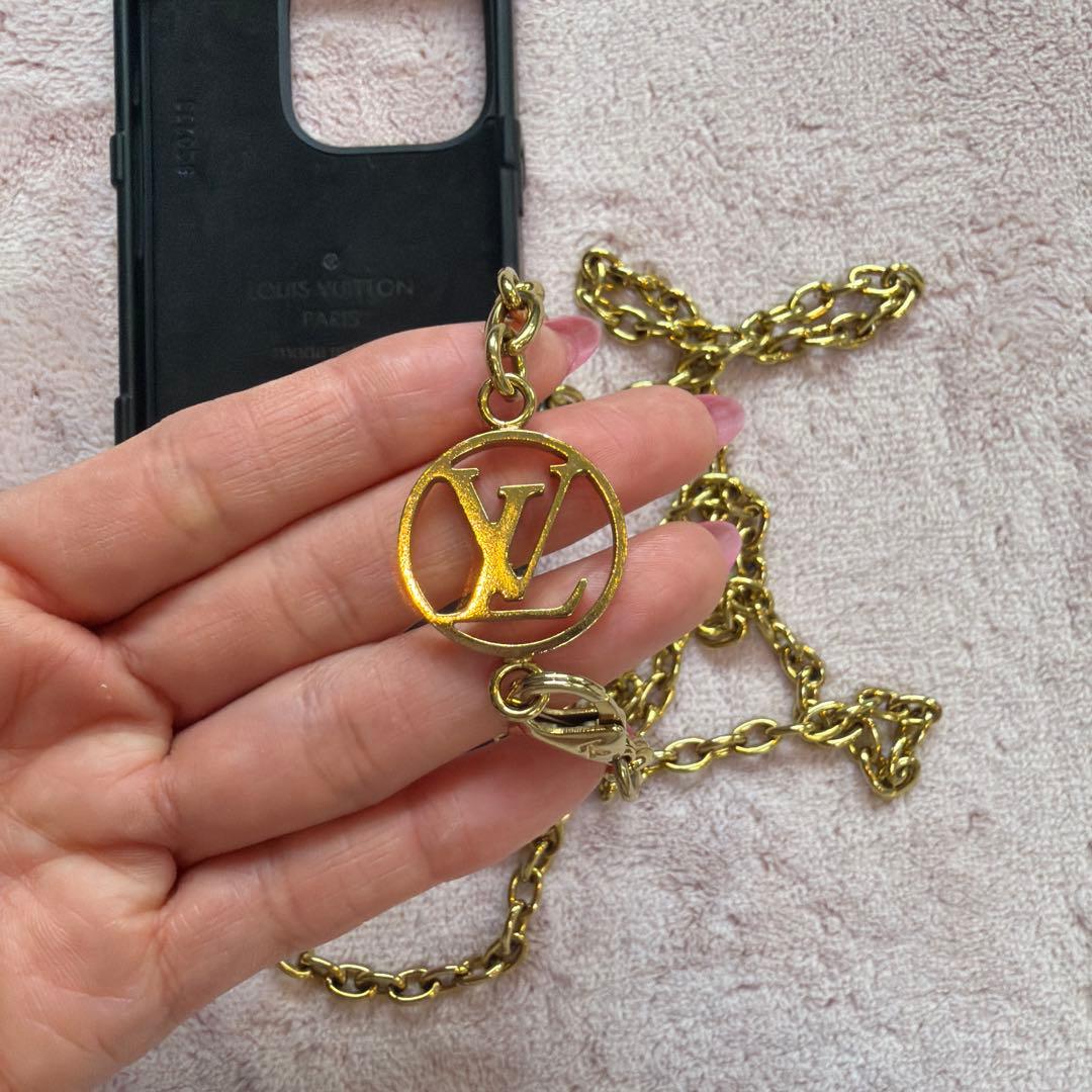 専用です Louis Vuitton iPhone 14Proケース チェーン付