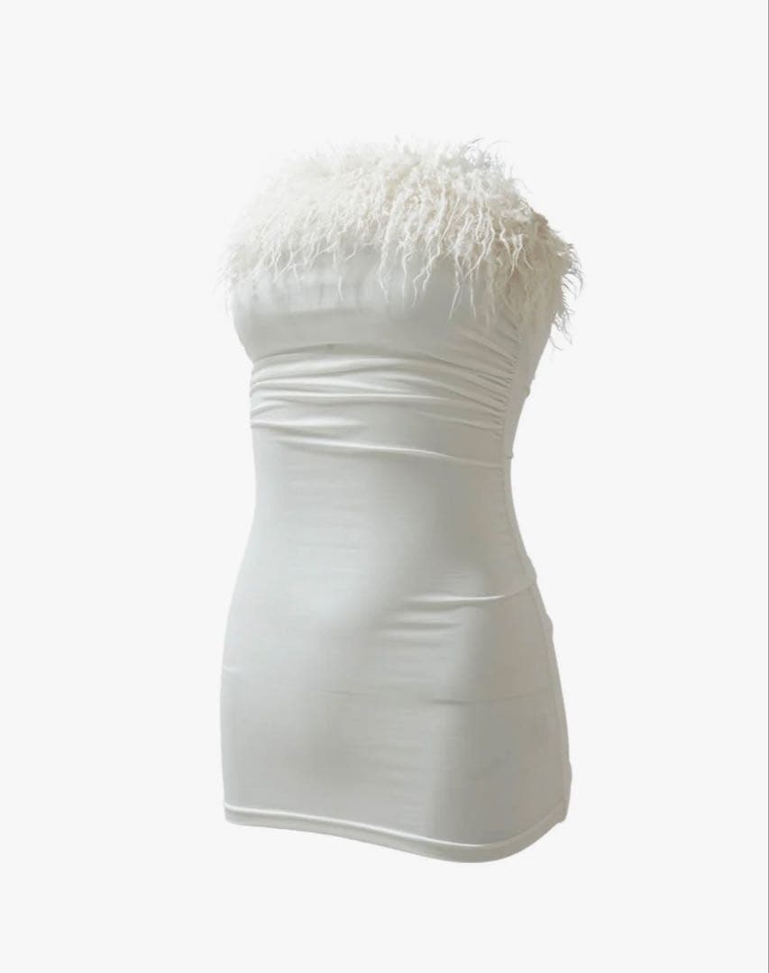 theredthread S feathery bare tops フェザー