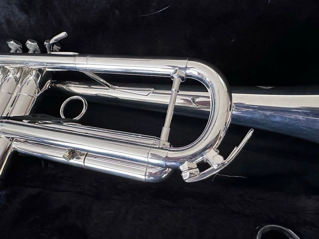 オ*ン様 シルキー　トランペットi32 中古　美品