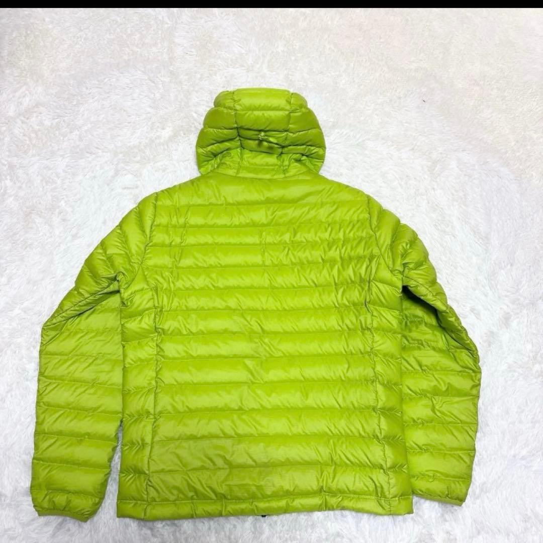 Patagonia ダウンセーターフーディー