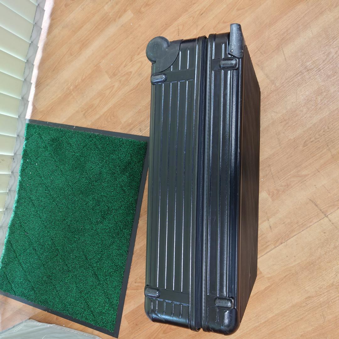 リモワ・スーツケース（２輪）