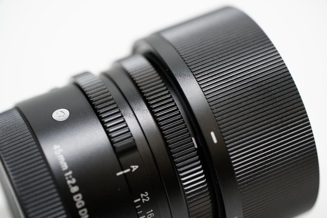 美品 SIGMA 45mm F2.8 DG DN （Eマウント）