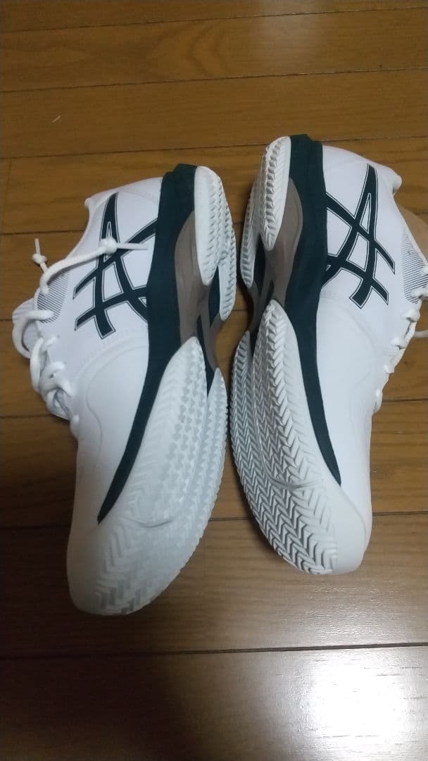 アシックス　テニスシューズ　26.5cm